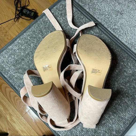 Steve Madden Cosmos Suede Wrap Heel - Picture 4 of 7